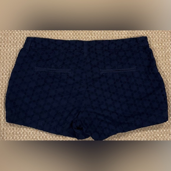 Old Navy Women's Navy Shorts - Picture 2 of 5